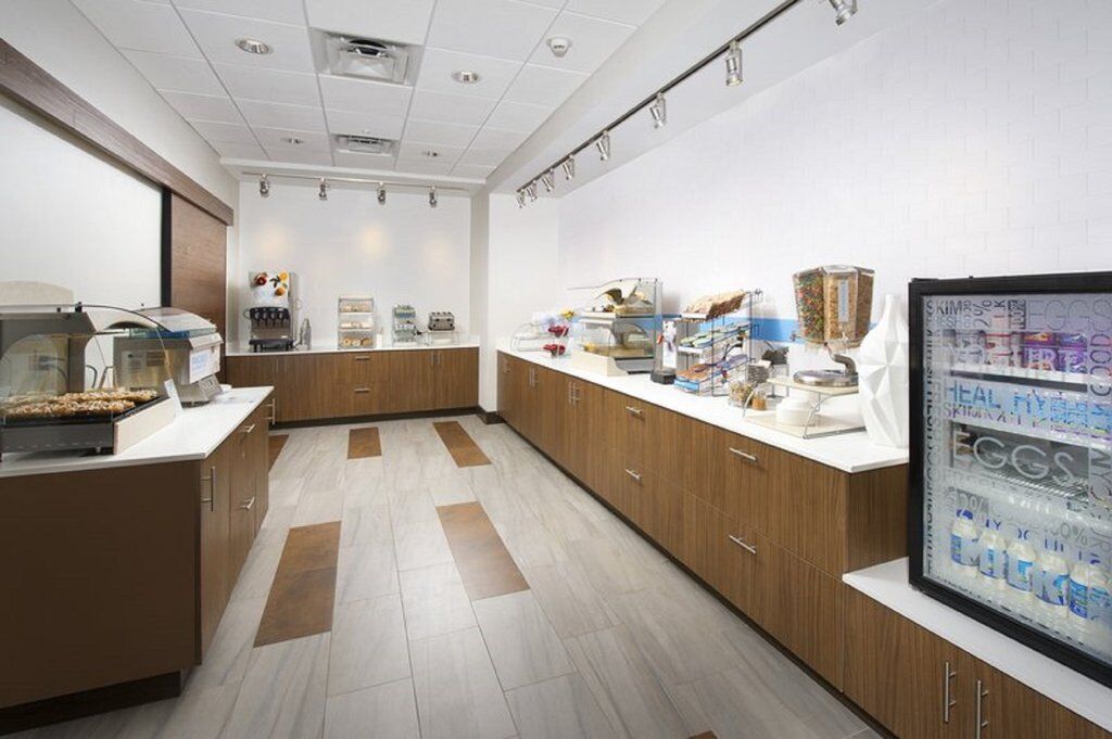 Holiday Inn Express & Suites Greenville S - Piedmont By Ihg Екстер'єр фото